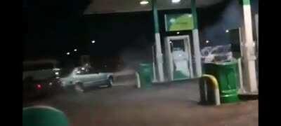 Probably not the best place to drift with a fire spitting exhaust. Mzansi!!