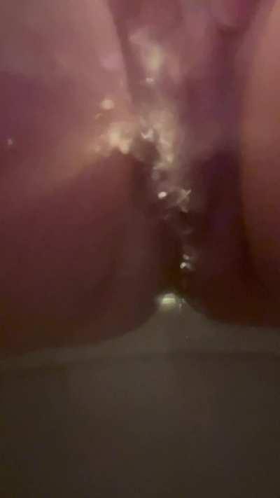 Want to be in my splash zone ?🤭💦