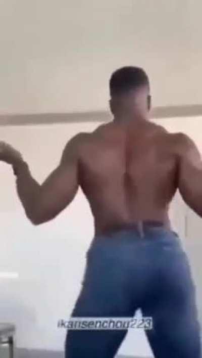 What are you looking at?🤨