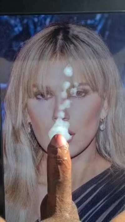 [kik Fresh.Cream] Any Fans of Millie Want To Swap Porn/Hentai?