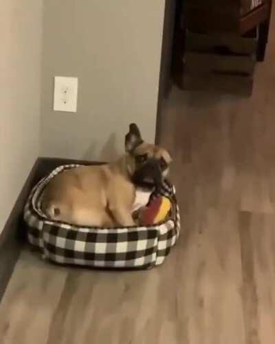 Is my mom a thot?☹️