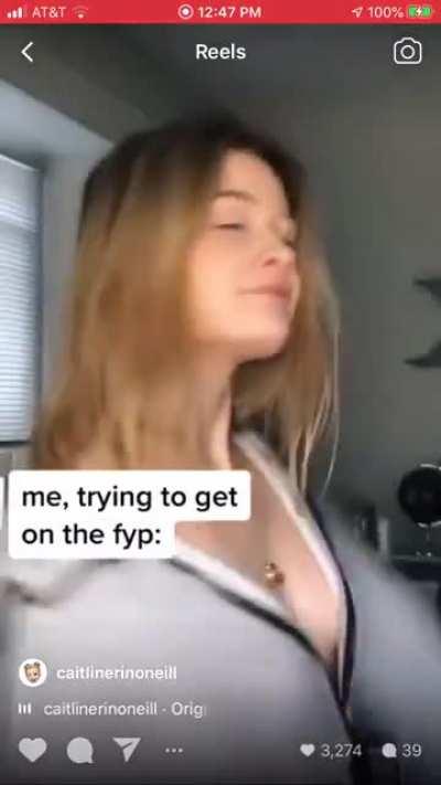 The way her right arm hits it so perfectly when she spins