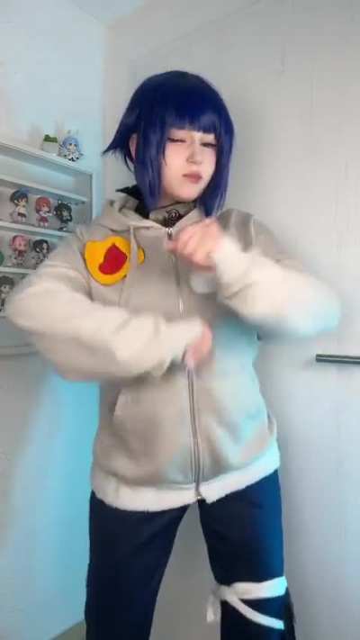 Damn I love the Hinata trend 🥰🍑🤩