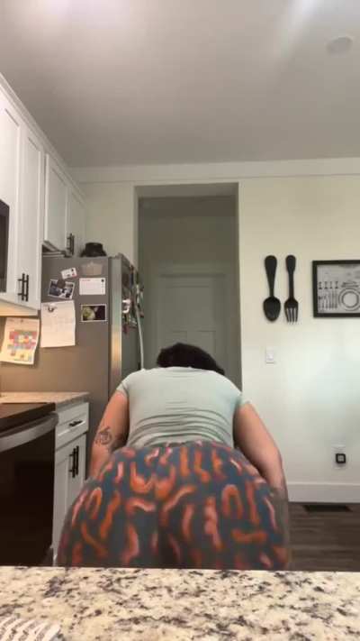 Big booty pants compilation