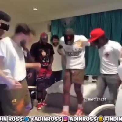 Happy Woo Back Wednesday 💫💫