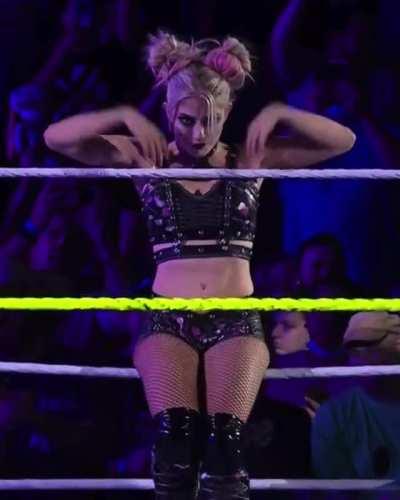 Alexa sitting on the ropes