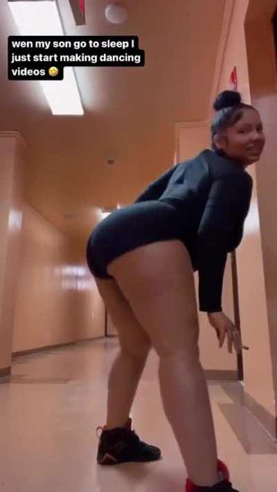 shake it babyy ❤️