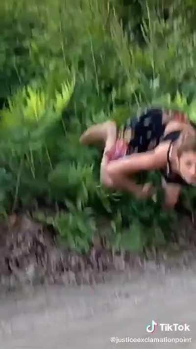 wanted to post on cursed videos but it doesnt alloe tiktok