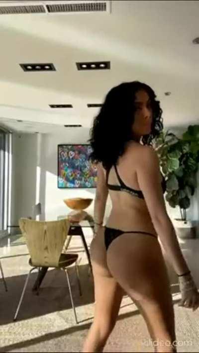 HER FULL PACK LINK🔗 IN COMMENTS❤️❤️❤️