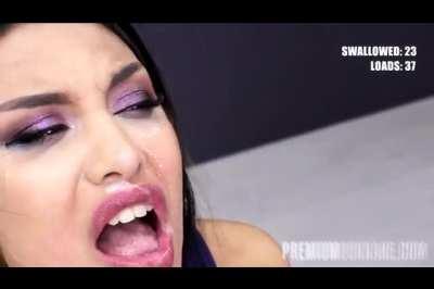 Premium Bukkake - Roxy Lips swallowing 45 mouthful cumshots