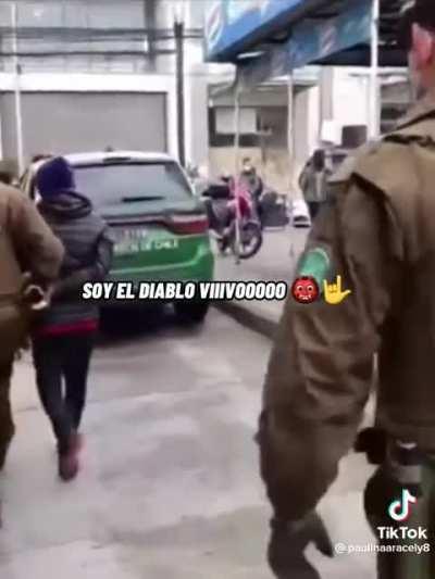 Hola hermano, cómo estai? ✨