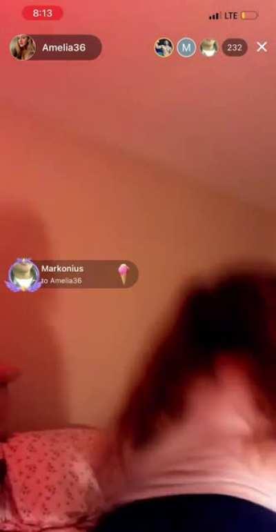 Dancing, Bouncing & Shaking.