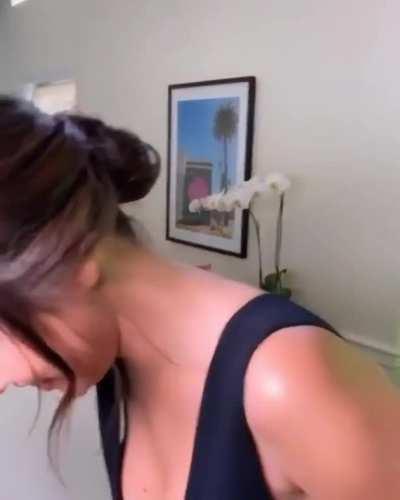 Selena Gomez - fuckable face, great tits