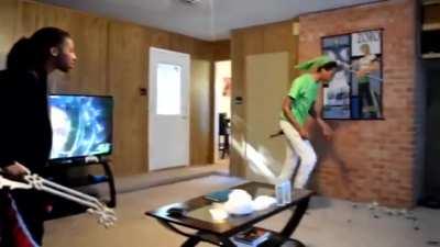 Link Back At It Again With The Shenanigans.