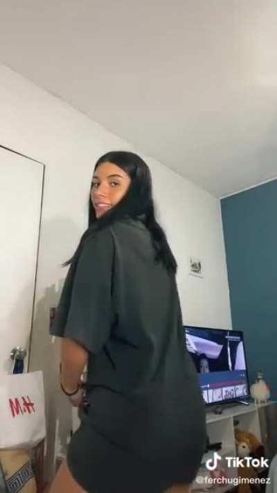 I'm so glad there is a subreddit dedicated to her...she is easily the hottest girl on tiktok and deserves more followers