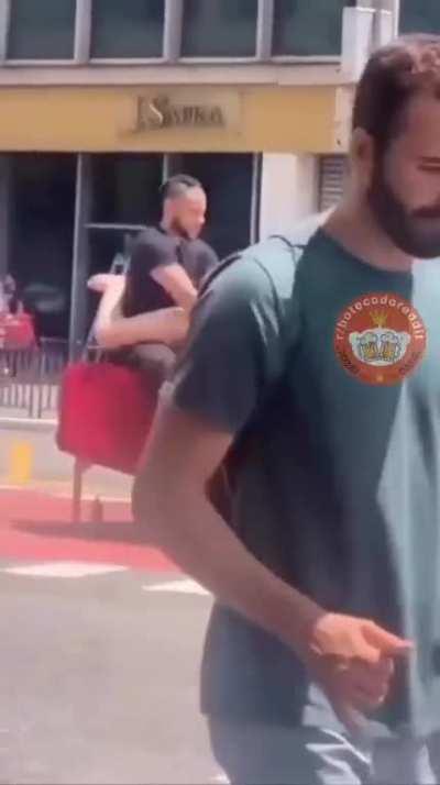 Vai fazer graça, vai!