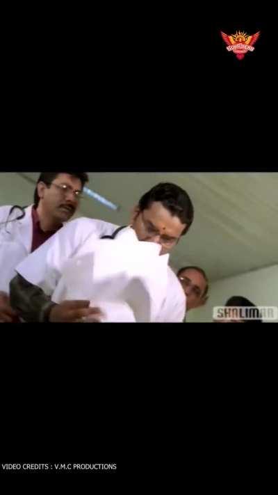 Fastest 13K in ODIs?​ ​​ '​It's him, we're damn sure it's him!!' ​​🔥