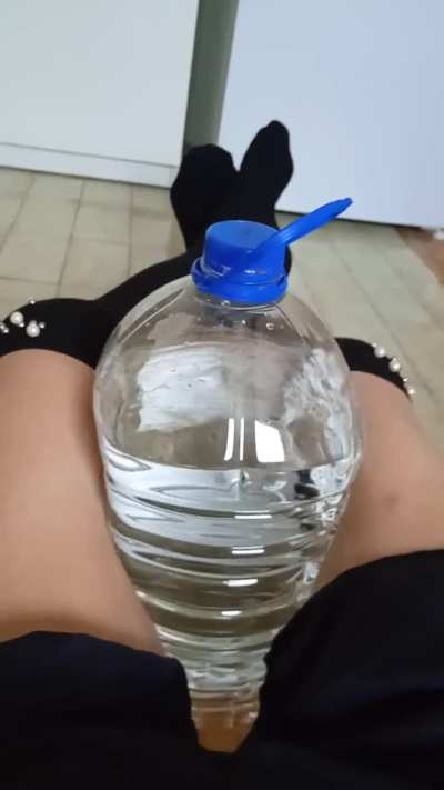 r/ThighCrushing Lounge