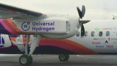 FAA issues experimental airworthiness certificate, clearing Universal Hydrogen for first flight. Here, Universal Hydrogen completes first taxi tests.