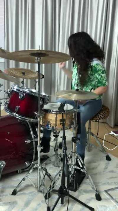 A little snippet of a fill I wrote for my friend Maru Martinez’s song that I’ll be tracking drums on. It’s a really good workout for single pedal doubles! 🚀