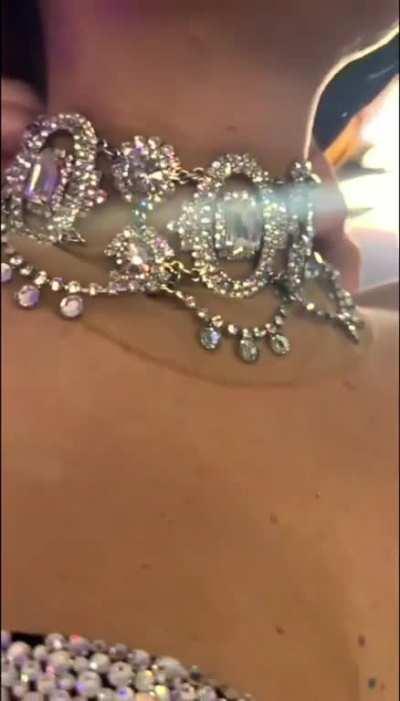 JoJo getting ready for Moulin Rouge via TikTok (April 2023)