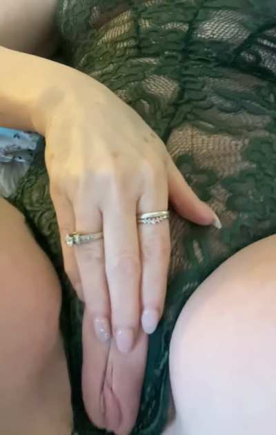 You’ve been so good today. Here’s your reward. 