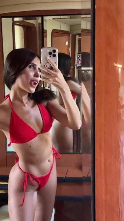 Can i be your roomie with benefits?