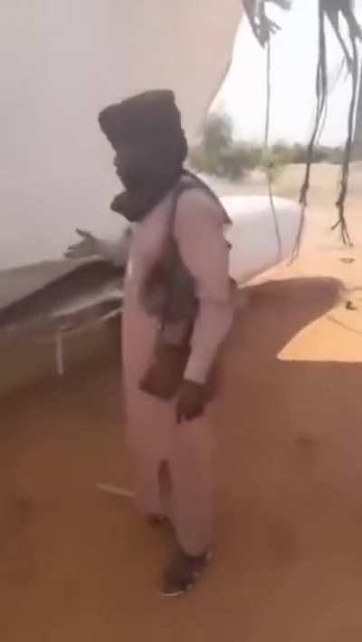 Yesterday in Sudan. Sudanese airforce shot down a Russian operated Il-76 delivering arms supplies to Sudan. All crew members were killed, according to Russian media.