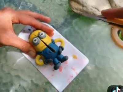 NOOOOOO MINIONNNN :(
