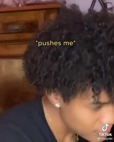 Guy make a fight in imagination