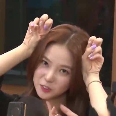 Good morning! Don't forget to vote for 🐰Yujin🐰!