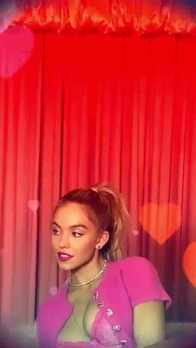 Savage x Fenty lingerie photoshoot bts