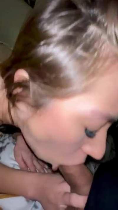 Me friend’s bf has such a big thick cock I decided to borrow it, hope she doesn’t mind 🙊