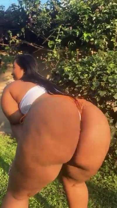🍑👀