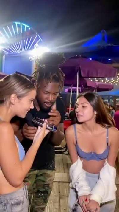 Girl calls the boyfriend of her best friend, looking to cheat with him. (No subs, need audio)