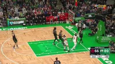 [Highlight] Sam Hauser splashes the corner three, then rises up to slam the one handed jam the next possession