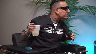 Sharp ain’t lying lol. AK is the most passive aggressive guy in the game. Moves just like a female 🤣