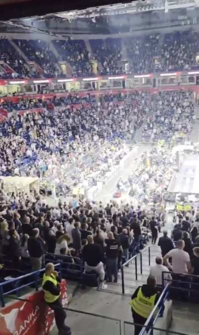 Propala je obojena revolucija