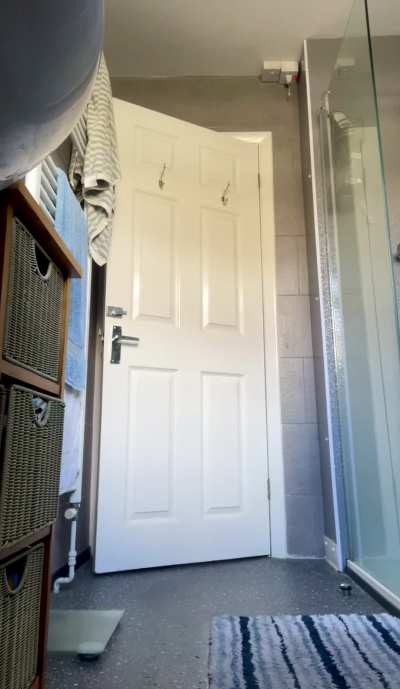 Am I your favourite English girl on this sub?