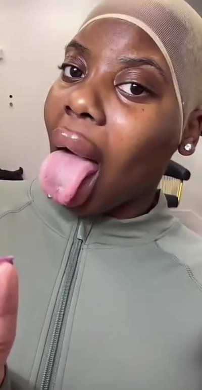 BigEbonyDSLs - Video #1810