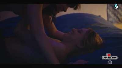 Ayumi Roux & Flavie Delangle (Skam France - s09e05)