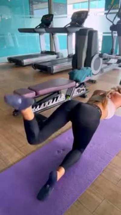 I had a good workout today 😏🍑