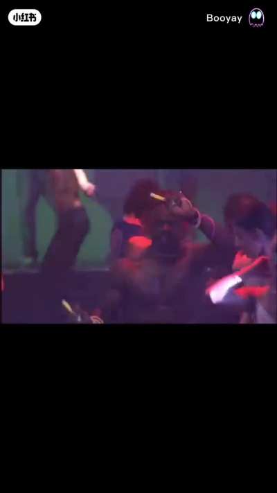 Westoid Tiktok refugees are flooding Red Note!! Funniest shit I've seen in a while