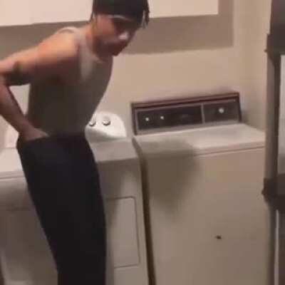 dababy doing his laundry