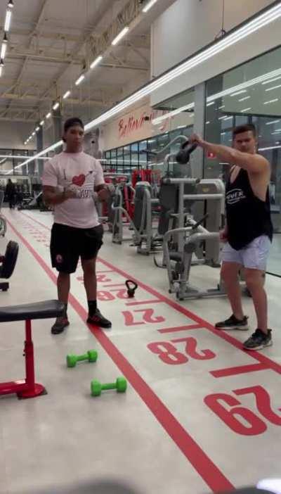 Insira o Dougras aqui 👇