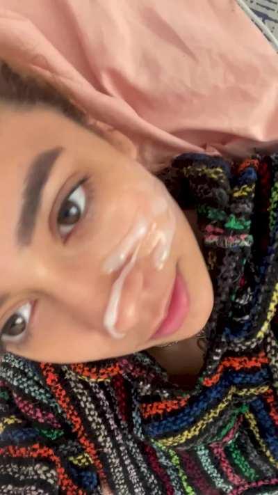 A cum facial for a new iphone isn't a bad deal 🤤