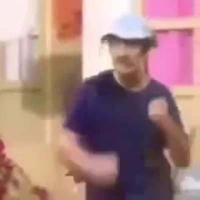 Ya me descargue el emulador de final fantasy 7 al fin podre jugar ese juego pinche juego ala verga