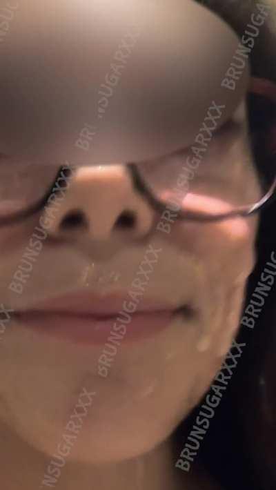 Cumwalk at the mall 💦☺️