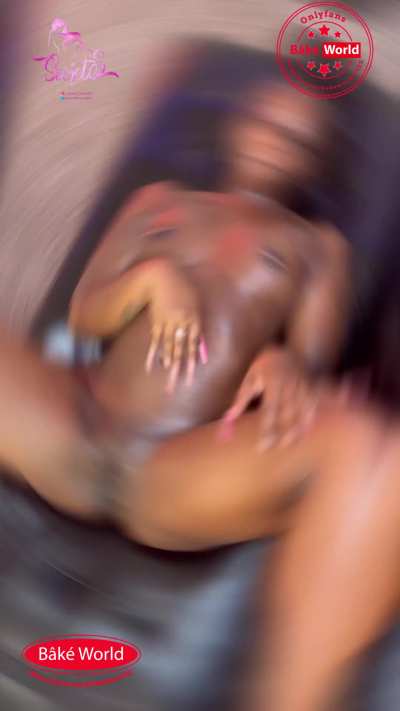 🍫🎄🎅🏾 Santa got me sum for Christmas in bake world 