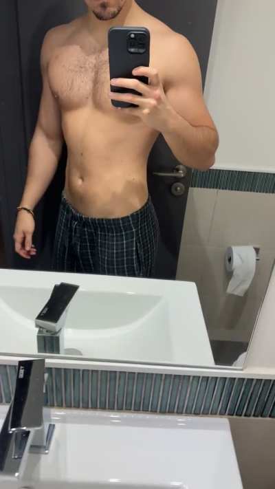 I feel like pectus is ruining my gym progress